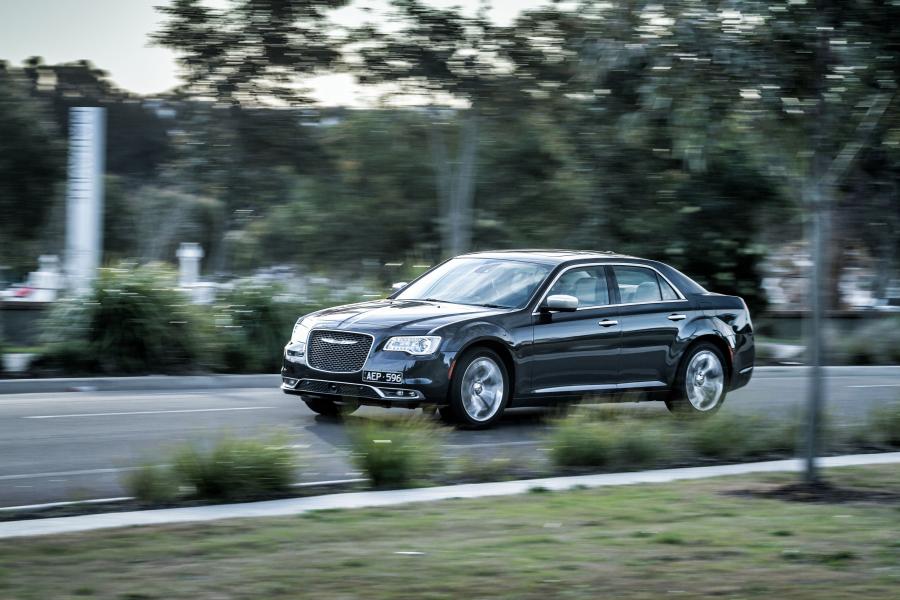  Chrysler 300C 2015 года  (AU) (фото 15 из 30)